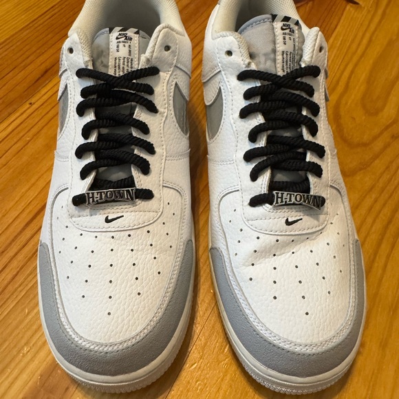 Nike Air Force 1 Low Mens Size 11.5 White Gray Athletic Leather Shoes Sneakers - Picture 2 of 13